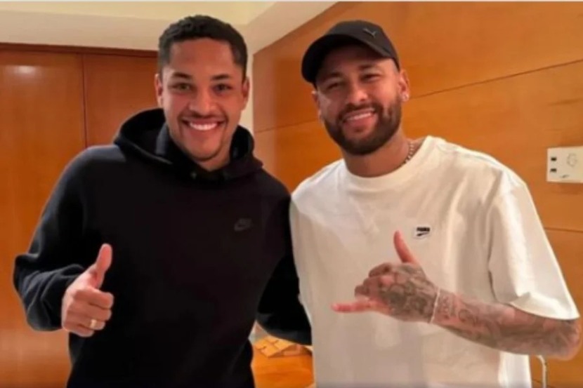 Vitor Roque, do Palmeiras, e Neymar, do Santos | Foto: Reprodução/Redes Sociais