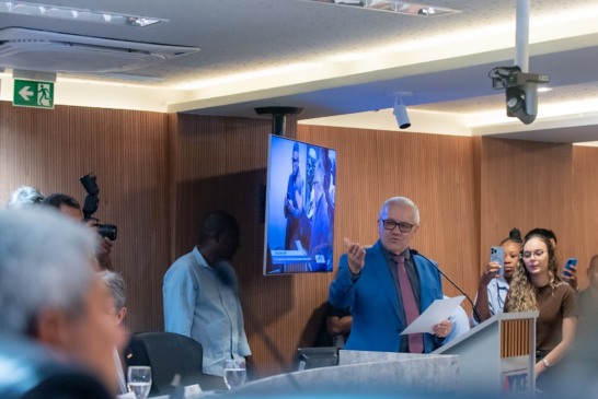 Posse do conselheiro Josias Gomes. Foto: Divulgação/Flickr/Jerônimo Rodrigues