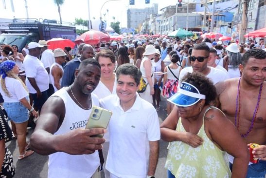 ACM Neto na festa de Iemanjá. Foto: Divulgação