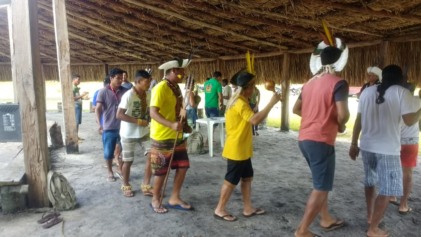 Indígenas do Povo Pataxó reunidos na terra indígena Barra Velha. Foto: Arquivo/Cimi Leste/Reprodução Indígenas do Povo Pataxó reunidos na terra indígena Barra Velha. Foto: Arquivo/Cimi Leste/Reprodução