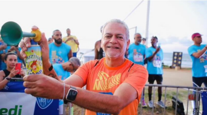 Isaac Edington durante a Maratona Salvador. Foto: Divulgação/Instagram/@isaacedington
Isaac Edington durante a Maratona Salvador. Foto: Divulgação/Instagram/@isaacedington