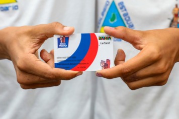 Cartão Bolsa Presença. Foto: Amanda Chung/Divulgação Cartão Bolsa Presença. Foto: Amanda Chung/Divulgação